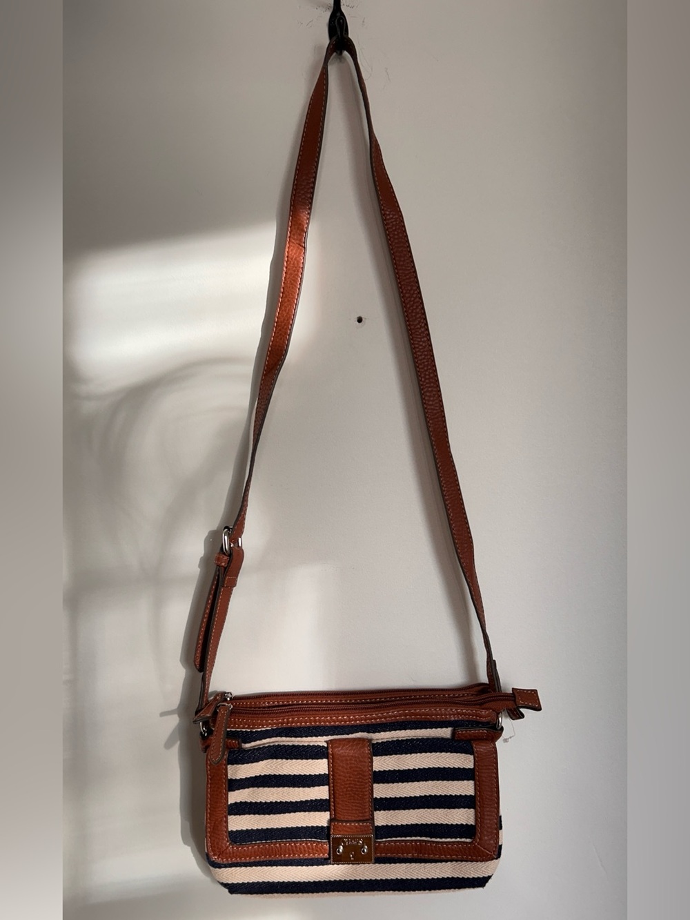 NWOT RALPH LAUREN CHAPS STRIPPED PURSE